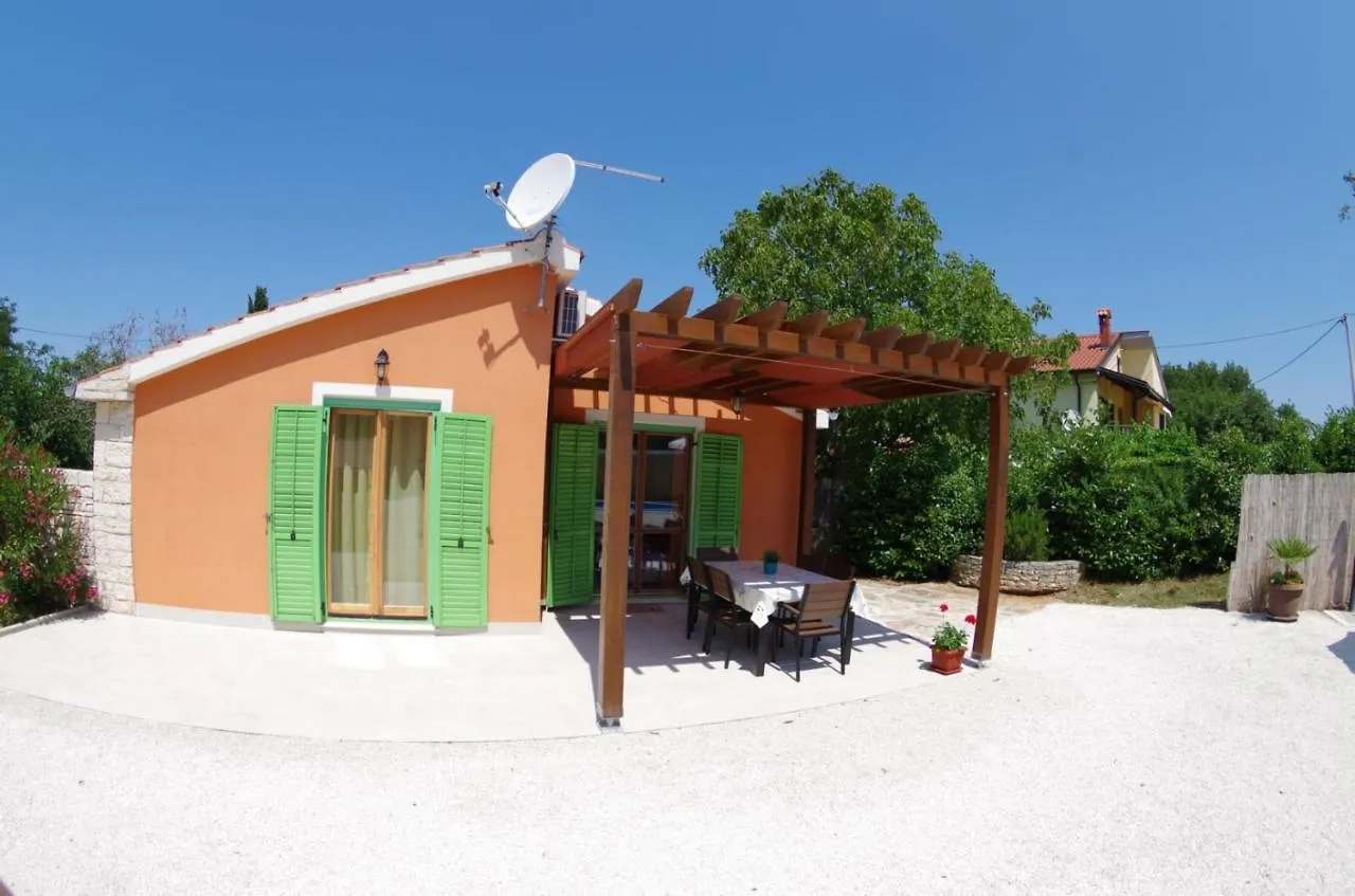 House Elvis, Sveti Kirin 0*, Vodnjan
