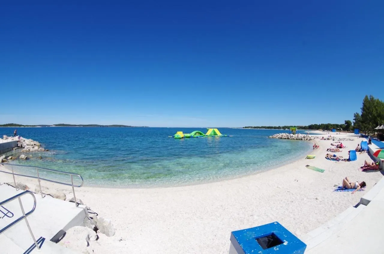 House Elvis, Sveti Kirin Croatia